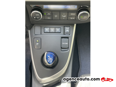 Toyota Auris — 15