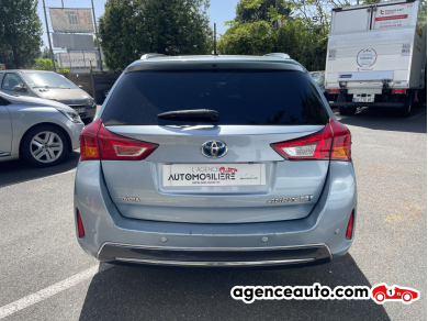 Toyota Auris Touring Sport — 6