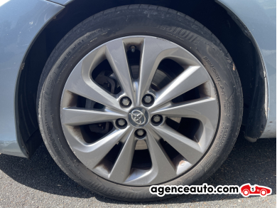 Toyota Auris Touring Sport — 21