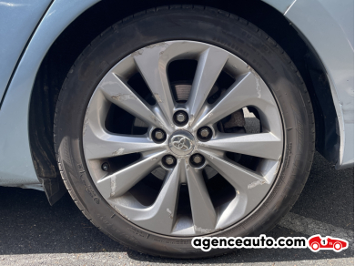 Toyota Auris Touring Sport — 22