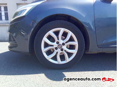 Renault Clio — 19
