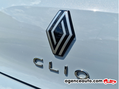 Renault Clio — 30