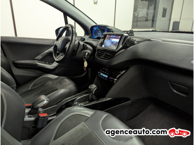 Peugeot 2008 — 10