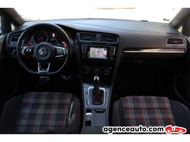 Volkswagen Golf — 12