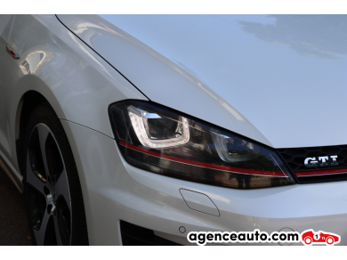 Volkswagen Golf — 37