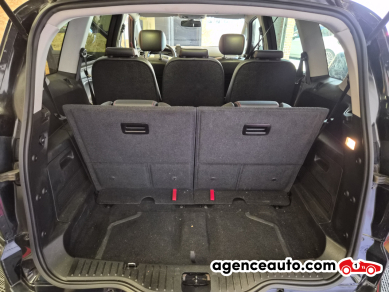 Ford S-Max — 10