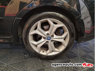 Ford S-Max — 18