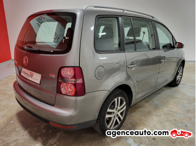 Volkswagen Touran — 8