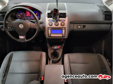 Volkswagen Touran — 13