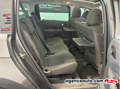 Peugeot 5008 — 16