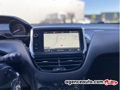 Peugeot 208 — 9