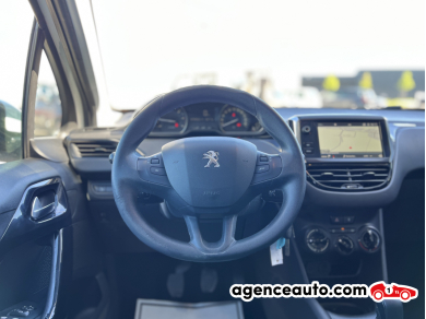 Peugeot 208 — 6