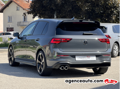 Volkswagen Golf — 3