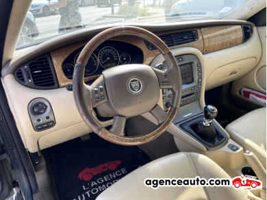 Jaguar X-Type — 10