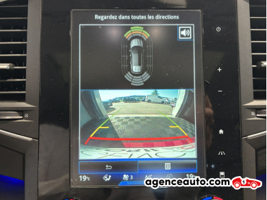 Renault Talisman Estate — 19