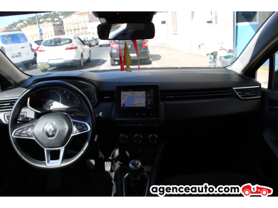 Renault Clio — 10
