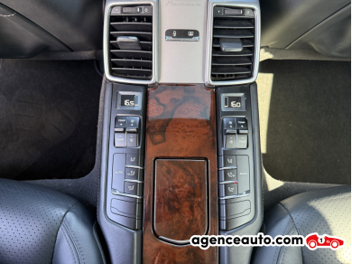 Porsche Panamera — 17