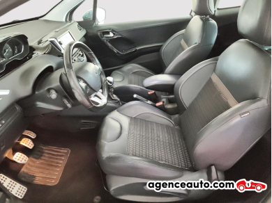 Peugeot 208 — 13