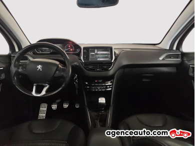 Peugeot 208 — 15