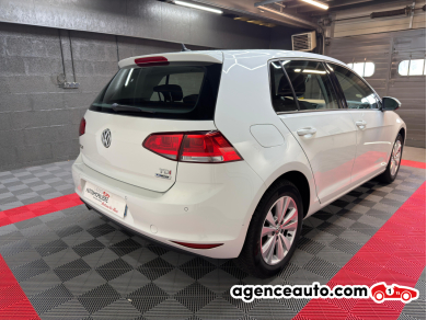 Volkswagen Golf — 5