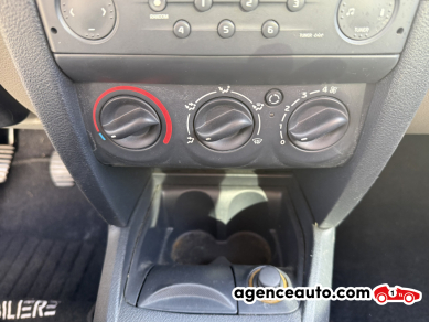 Renault Clio — 20