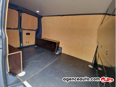 Volkswagen Transporter — 8