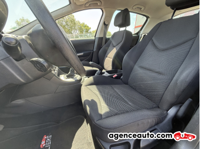 Peugeot 308 — 10