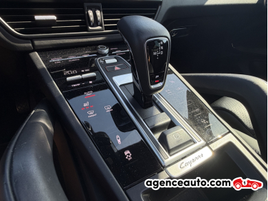 Porsche Cayenne — 17