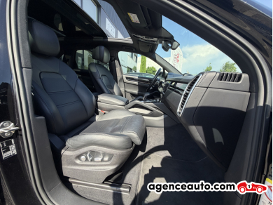 Porsche Cayenne — 12