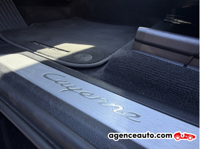 Porsche Cayenne — 27
