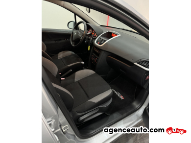 Peugeot 207 — 12