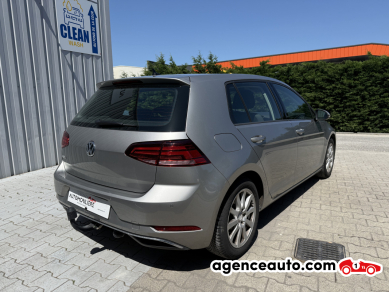 Volkswagen Golf — 3