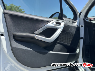 Peugeot 2008 — 9