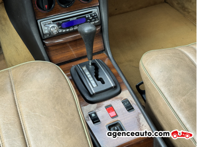 Mercedes 230 CE — 19