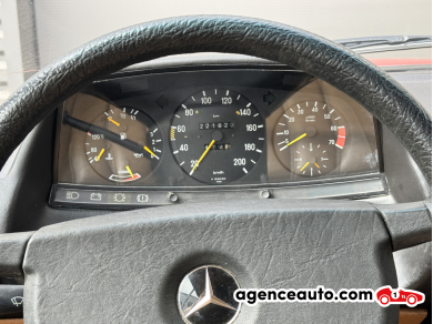 Mercedes 230 CE — 21