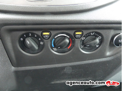 Ford Transit — 24
