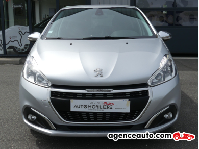 Peugeot 208 — 8