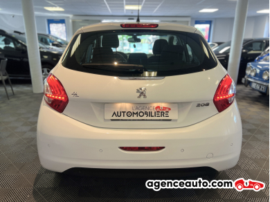 Peugeot 208 — 24