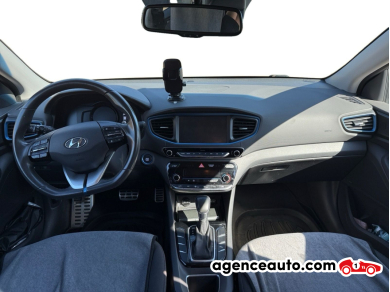 Hyundai IONIQ — 12