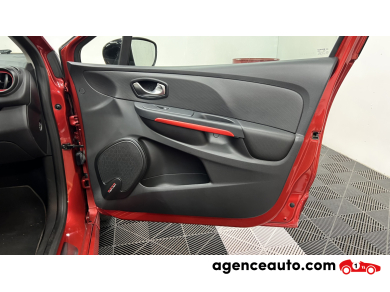 Renault Clio — 12