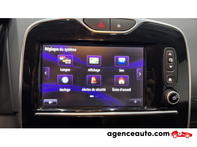 Renault Clio — 24