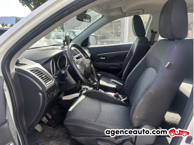 Mitsubishi ASX — 15
