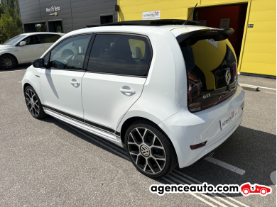 Volkswagen UP — 8