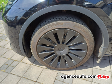 Tesla Model Y — 25