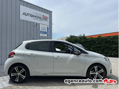 Peugeot 208 — 2