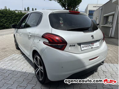 Peugeot 208 — 5