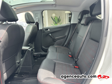 Peugeot 208 — 13