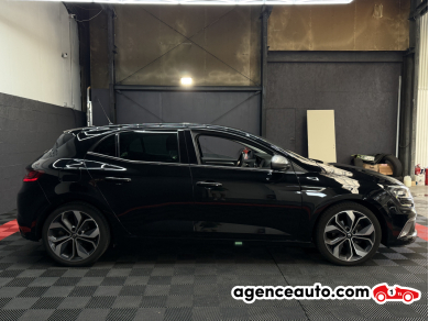 Renault Renault Megane 4 — 5