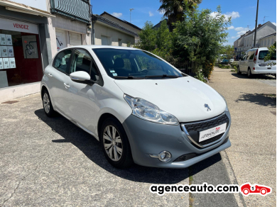 Peugeot 208 — 3
