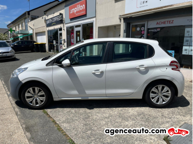Peugeot 208 — 8